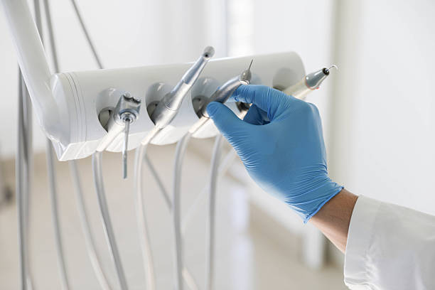 Professional Emergency Dentist technician working in Franklin County County, TX